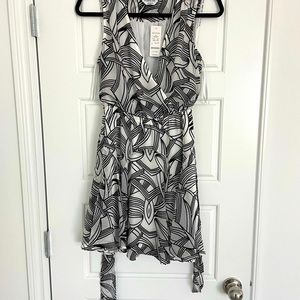 Bebe Black & White Dress S Brand New